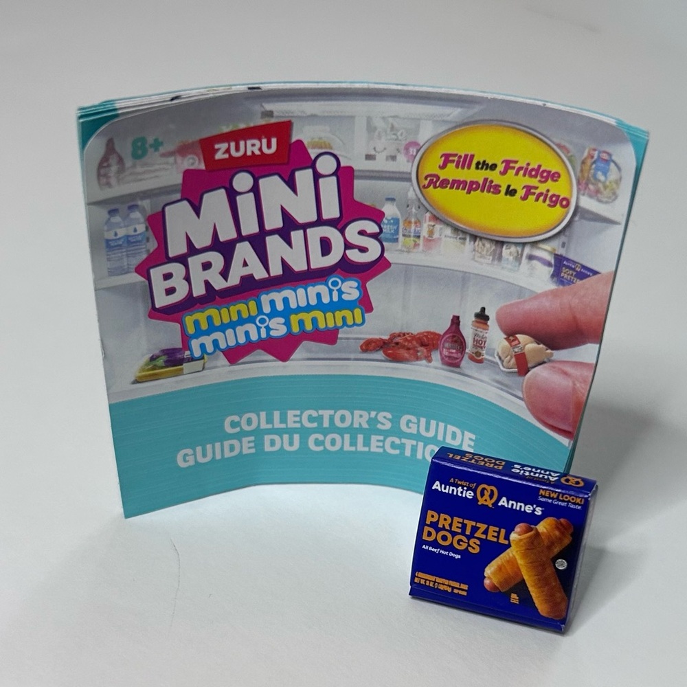 Zuru Mini Brands Fill the Fridge Auntie Anne’s Pretzel Dogs